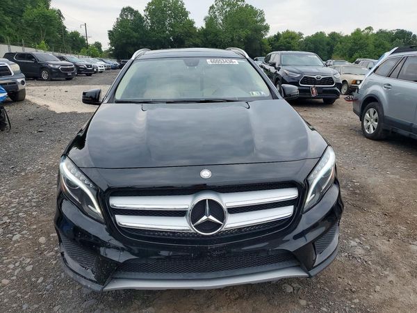 2015 MERCEDES-BENZ GLA GLA250 4-MATIC
