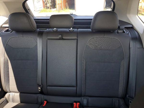 2024 VOLKSWAGEN TAOS 4Motion SE