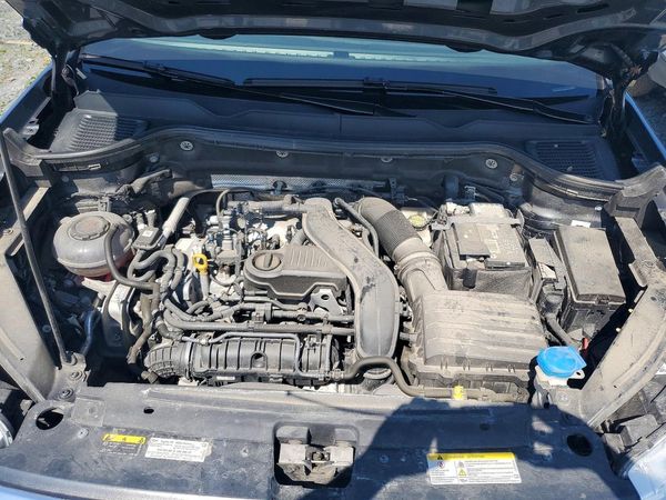 2024 VOLKSWAGEN TAOS 4Motion SE