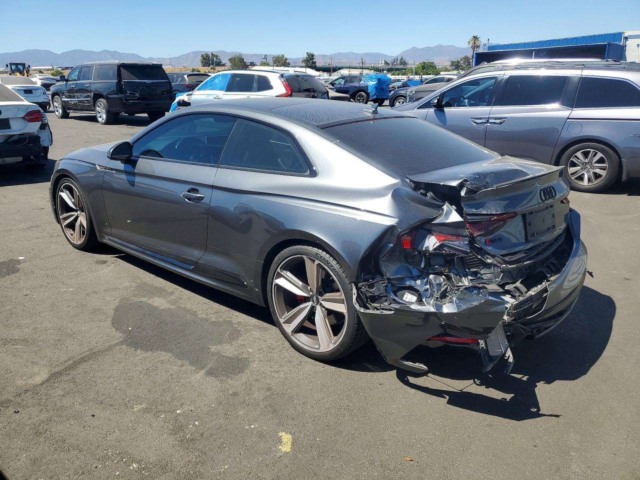 2019 AUDI RS5 quattro