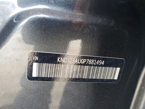 2023 KIA SOUL LX, S