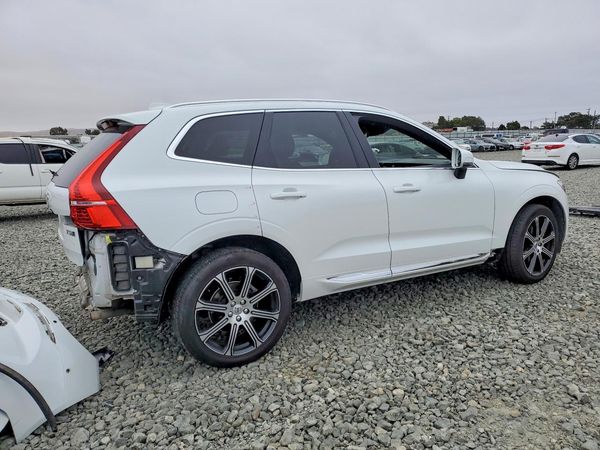 2018 VOLVO XC60