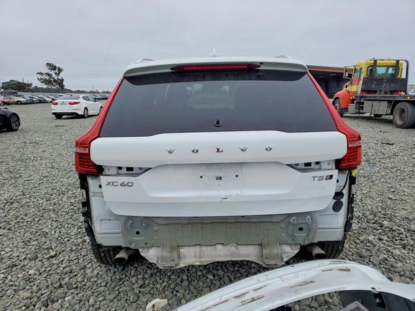 2018 VOLVO XC60