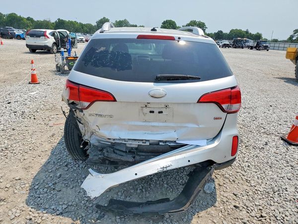 2014 KIA SORENTO