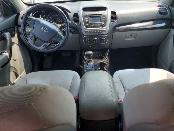 2014 KIA SORENTO