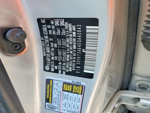 2014 KIA SORENTO