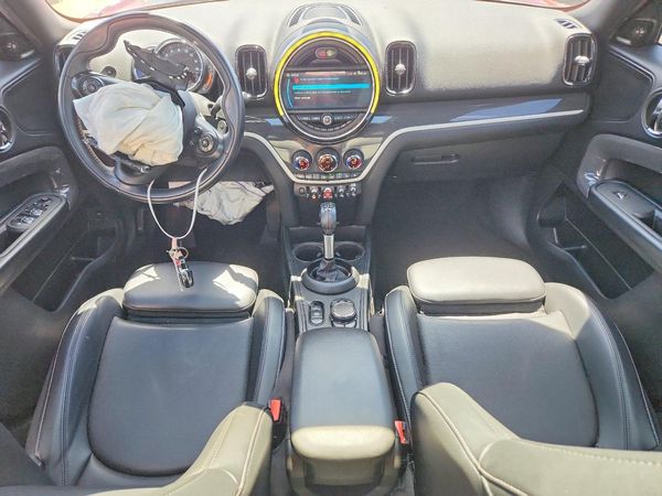 2019 MINI COOPER