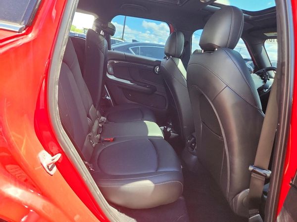 2019 MINI COOPER