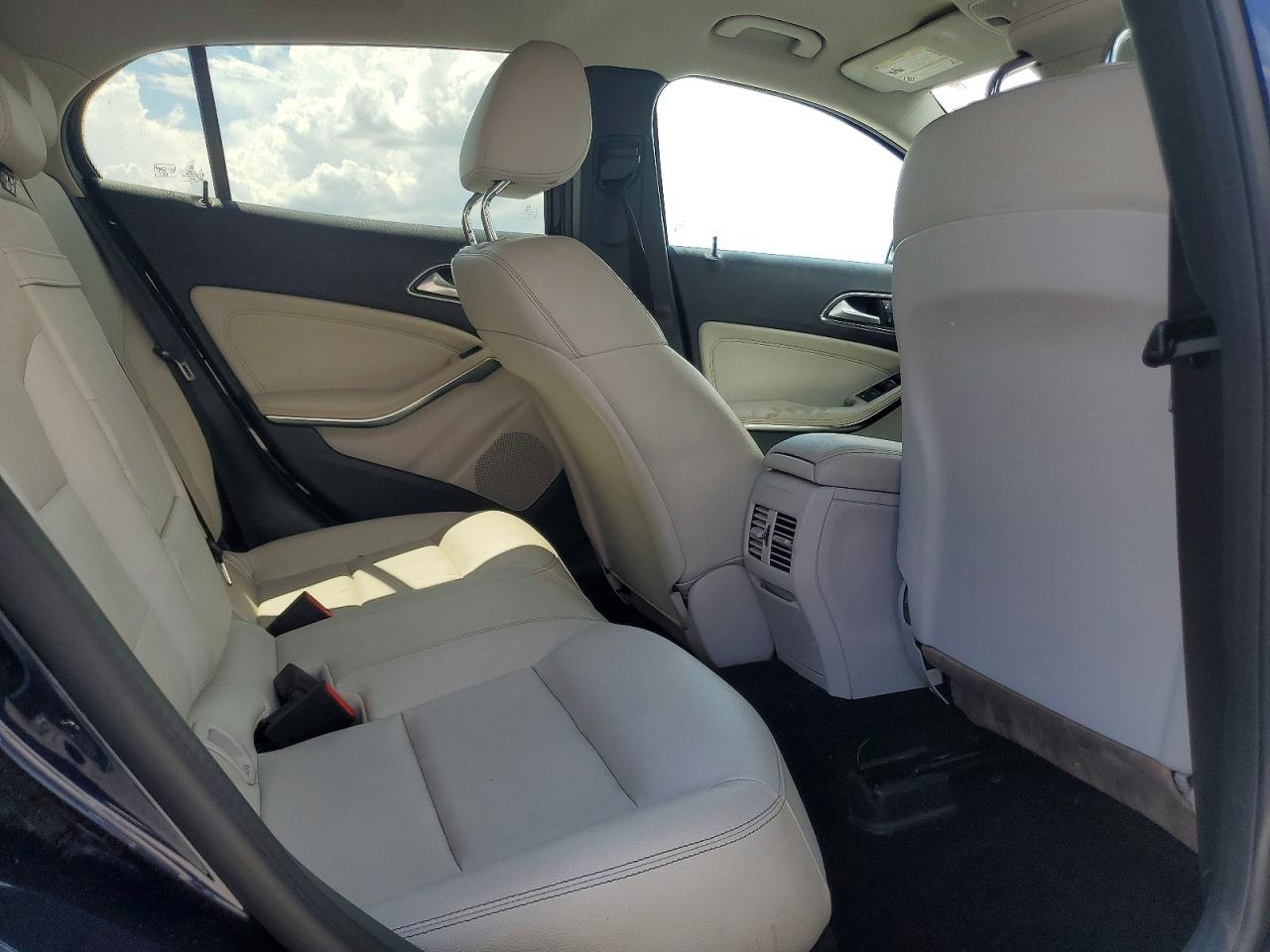 2018 MERCEDES-BENZ GLA GLA250