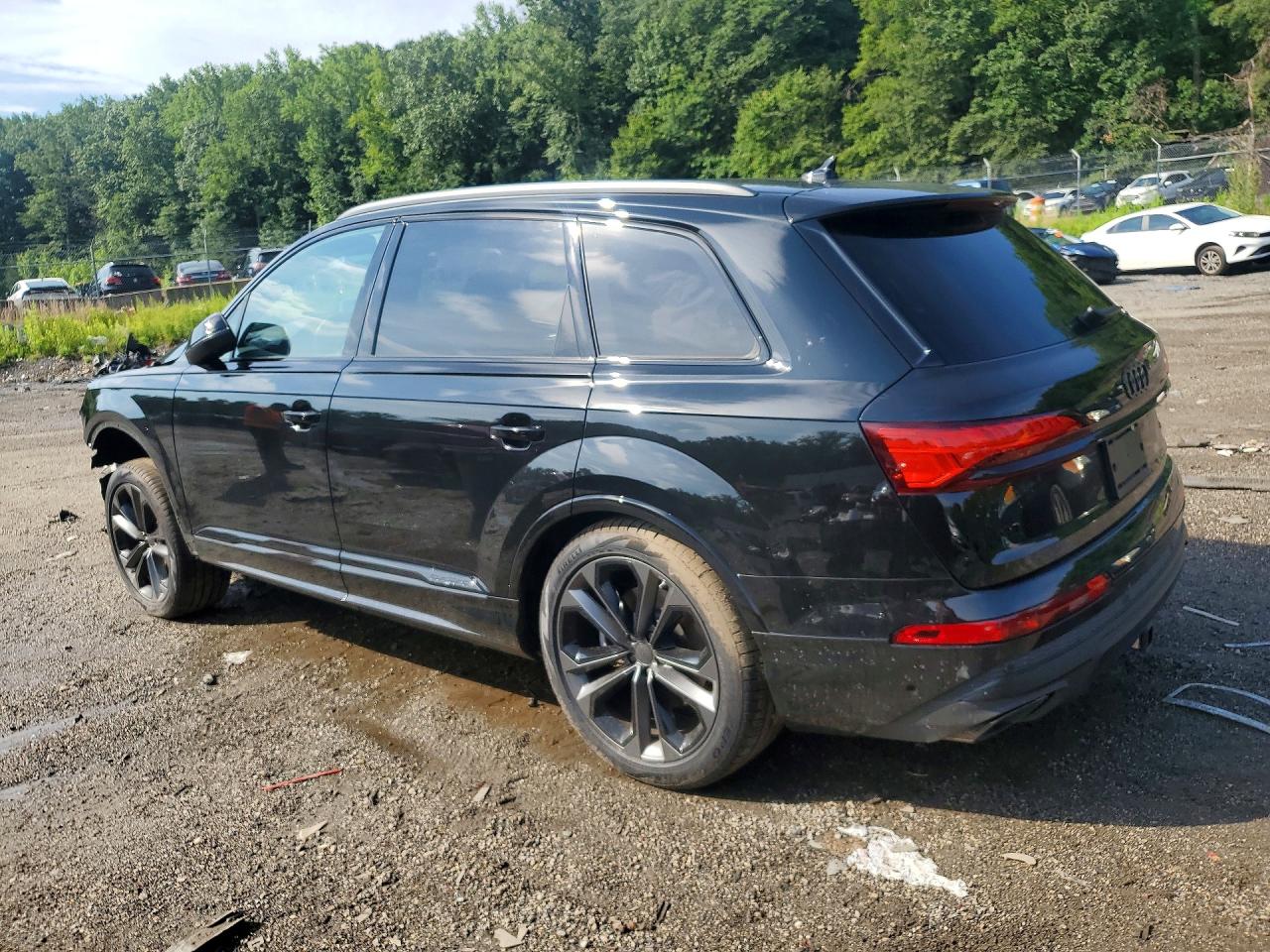 2026 AUDI Q7 quattro Premium Plus
