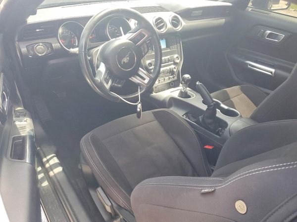2022 FORD MUSTANG I4 Coupe