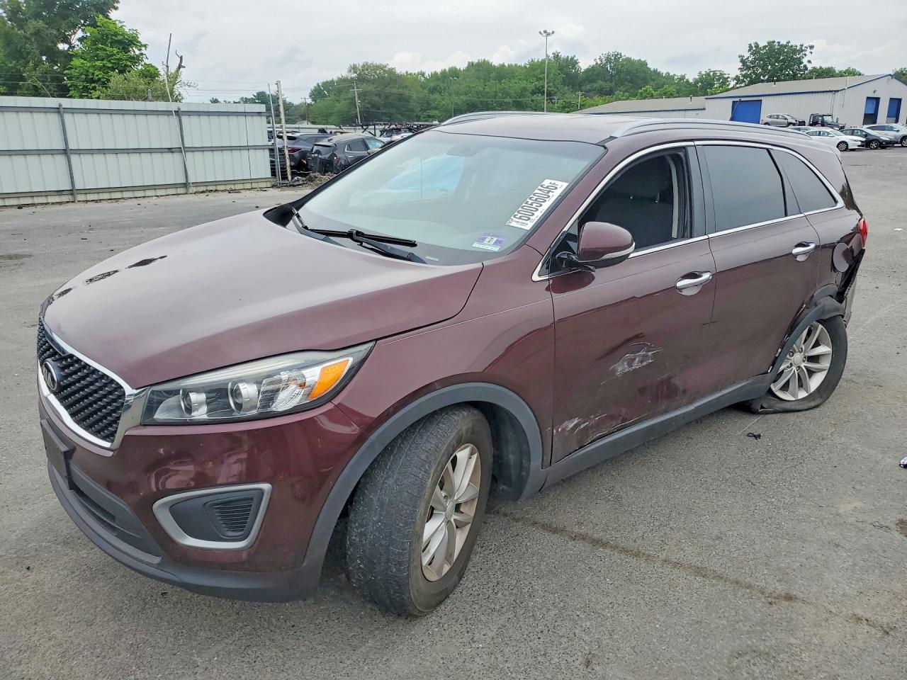 2017 KIA SORENTO L, LX