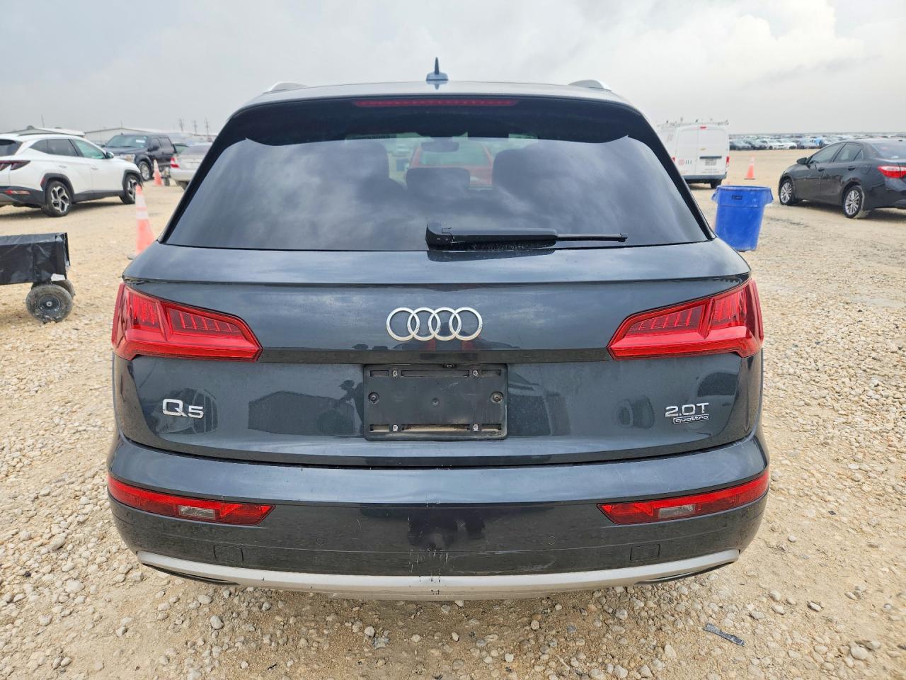2018 AUDI Q5 quattro Prestige