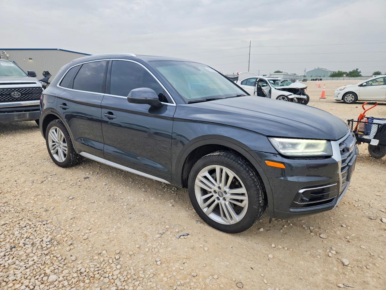 2018 AUDI Q5 quattro Prestige