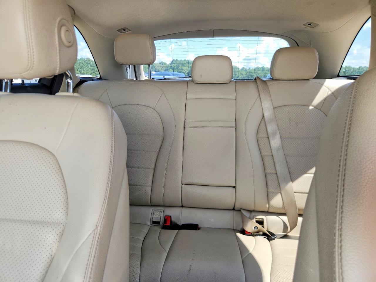 2018 MERCEDES-BENZ GLC GLC300