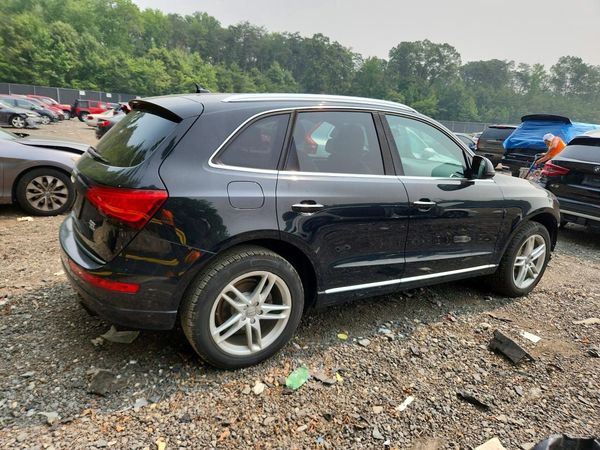2016 AUDI Q5 quattro Premium Plus
