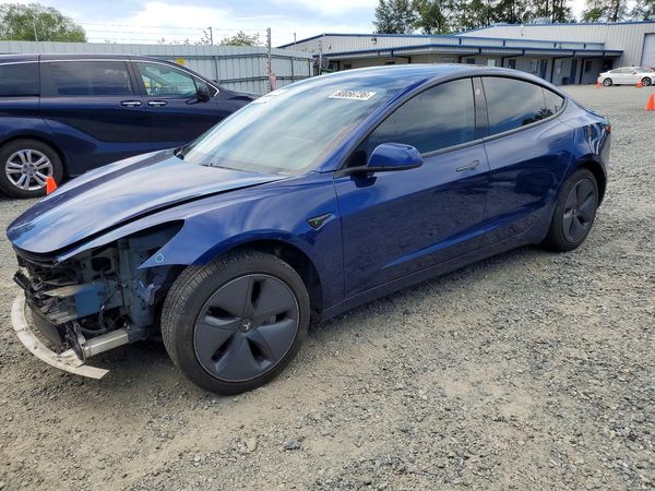 2018 TESLA MODEL 3