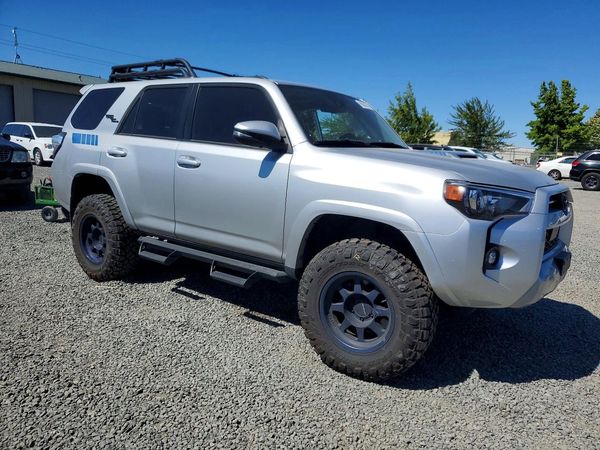 2023 TOYOTA 4RUNNER TRD offroad Prem