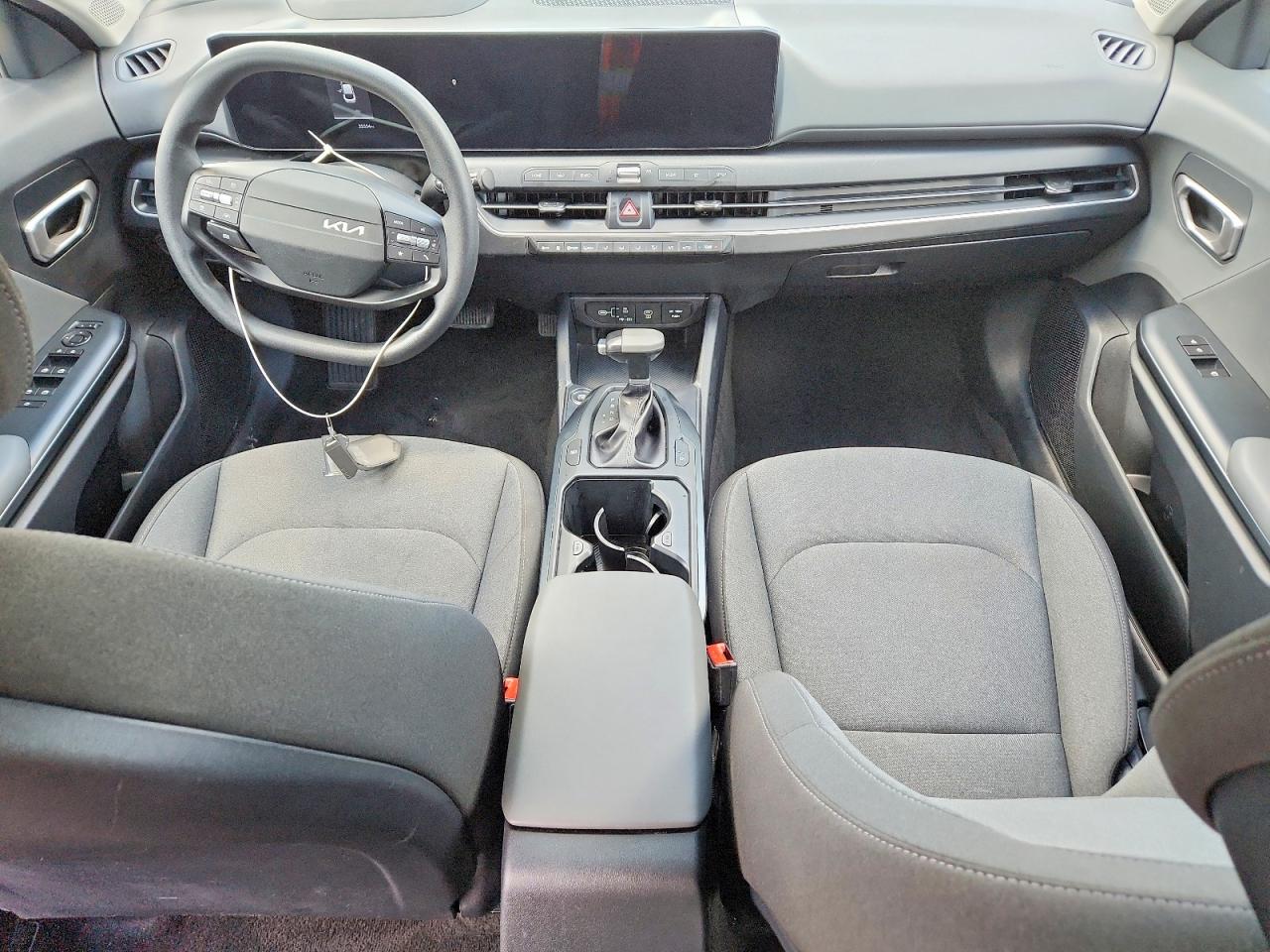 2025 KIA K4 LX, LXS