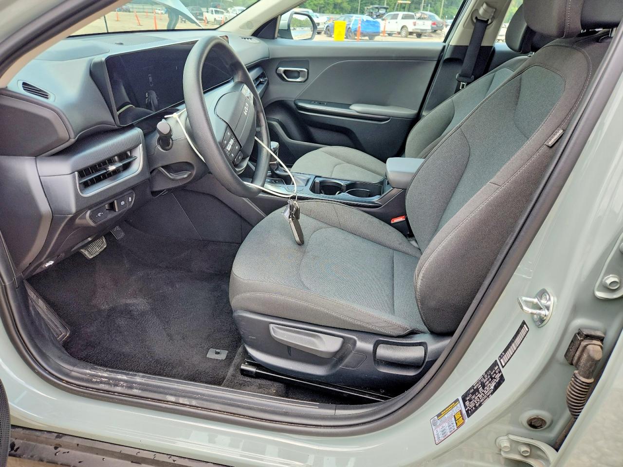 2025 KIA K4 LX, LXS