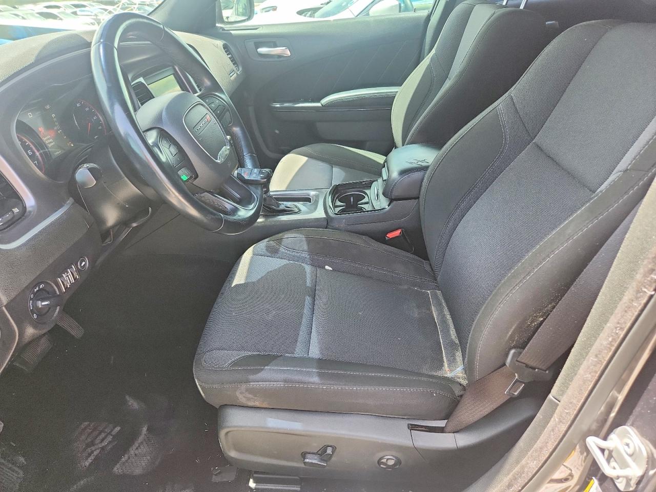 2019 DODGE CHARGER SXT
