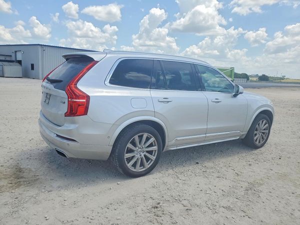 2016 VOLVO XC90