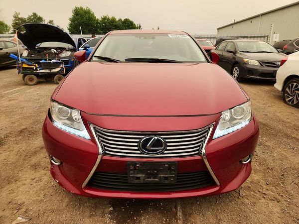 2013 LEXUS ES 300h