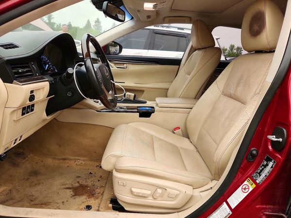 2013 LEXUS ES 300h