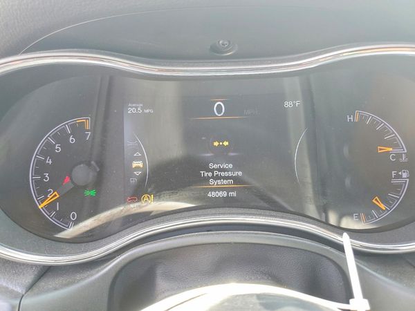 2021 JEEP GRAND CHEROKEE LAREDO 4X4