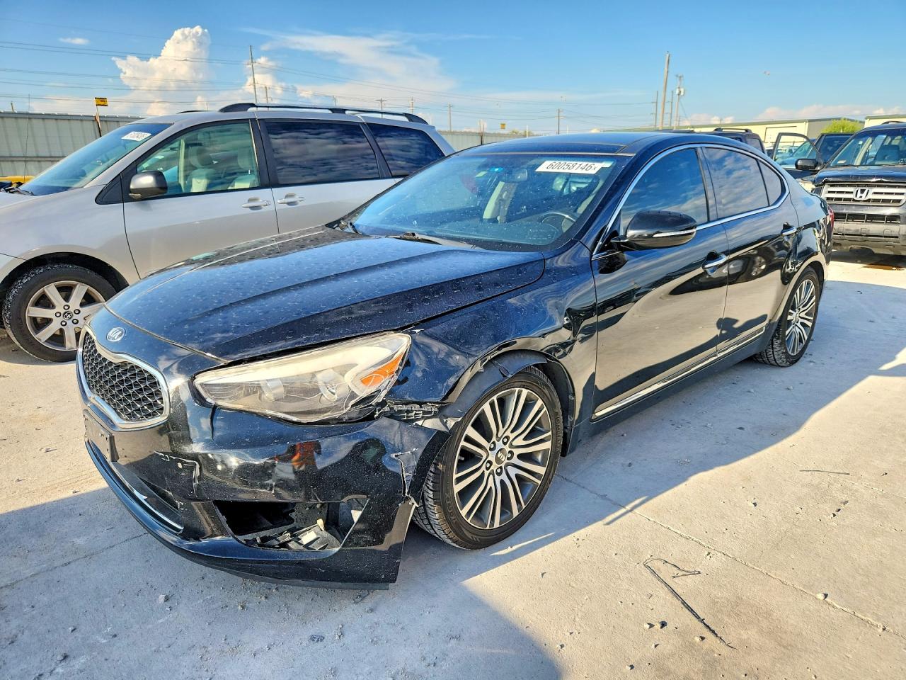2016 KIA CADENZA Luxury