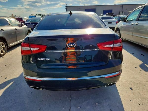 2016 KIA CADENZA Luxury