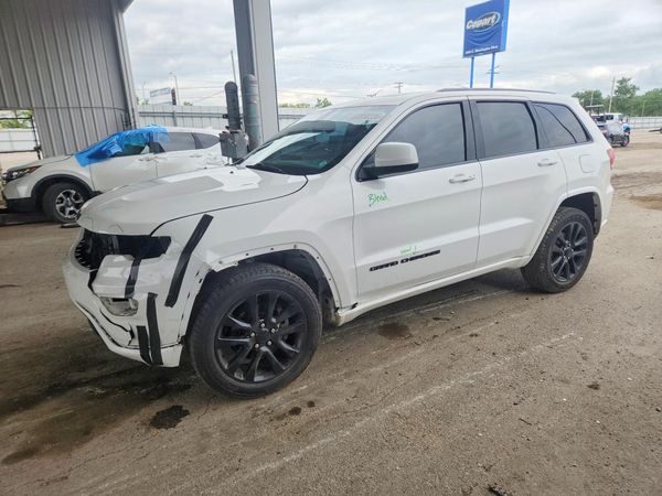2017 JEEP GRAND CHEROKEE LAREDO 4X4