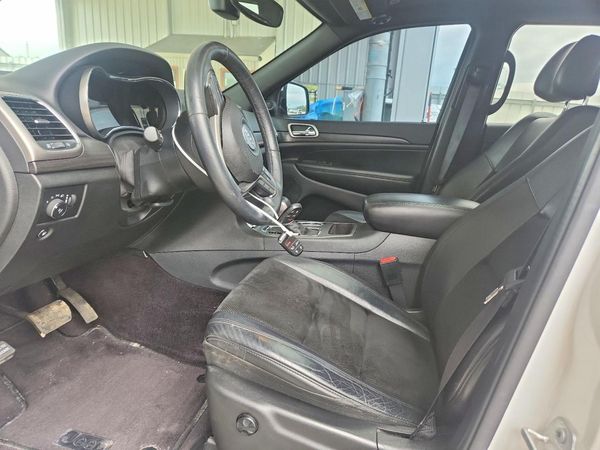 2017 JEEP GRAND CHEROKEE LAREDO 4X4