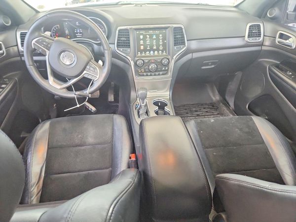 2017 JEEP GRAND CHEROKEE LAREDO 4X4