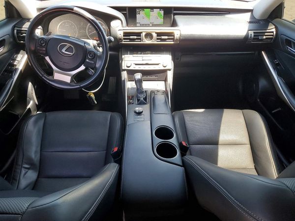 2015 LEXUS IS 250
