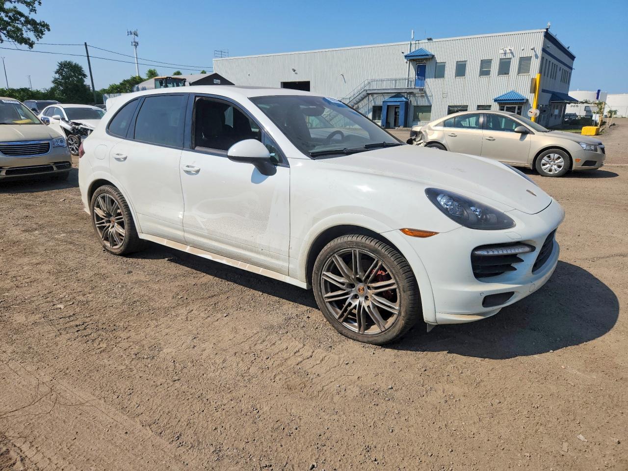 2014 PORSCHE CAYENNE GTS