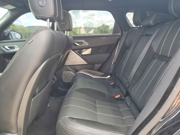 2022 LAND ROVER RANGE ROVER VELAR R-Dynamic S