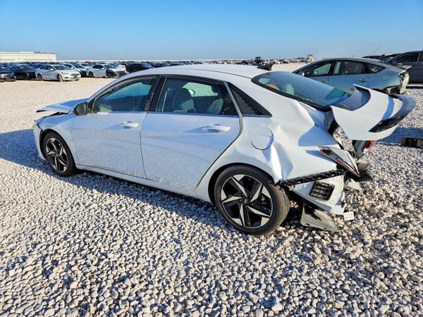 2021 HYUNDAI ELANTRA Limited