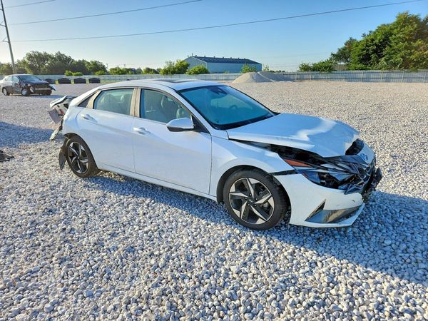 2021 HYUNDAI ELANTRA Limited