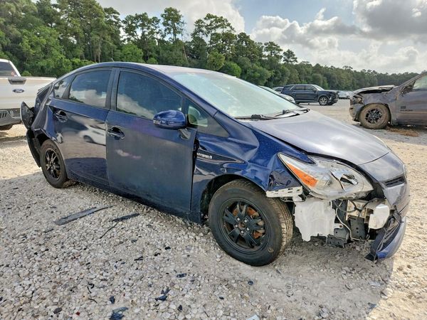 2012 TOYOTA PRIUS