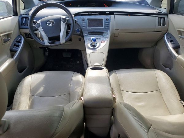 2012 TOYOTA PRIUS