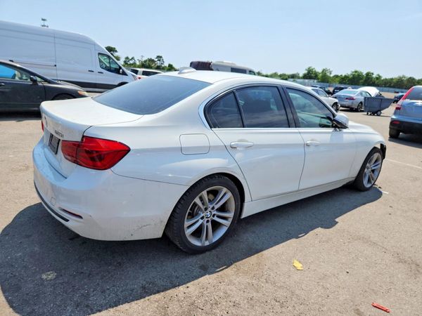 2018 BMW 330