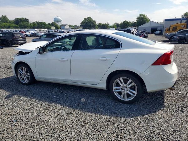 2013 VOLVO S60