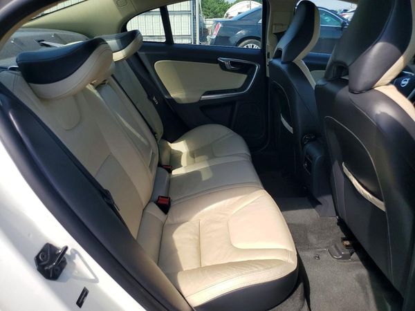 2013 VOLVO S60
