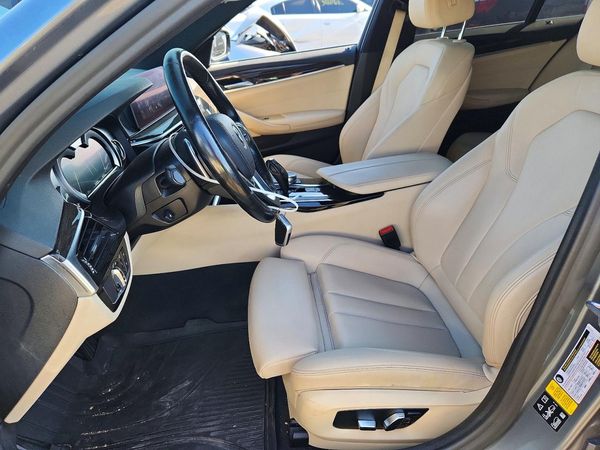 2019 BMW 530 xDrive