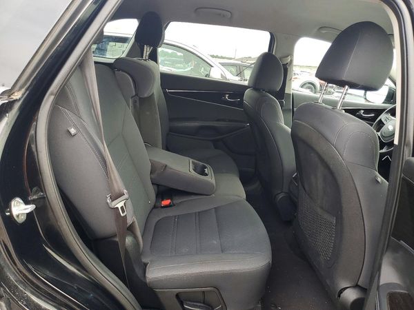 2020 KIA SORENTO L, LX, S