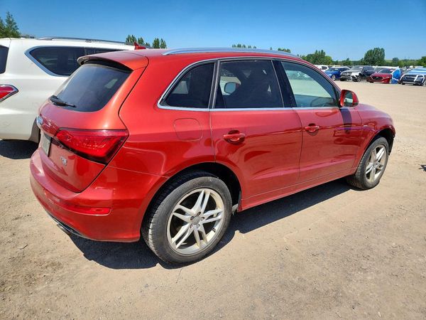 2014 AUDI Q5