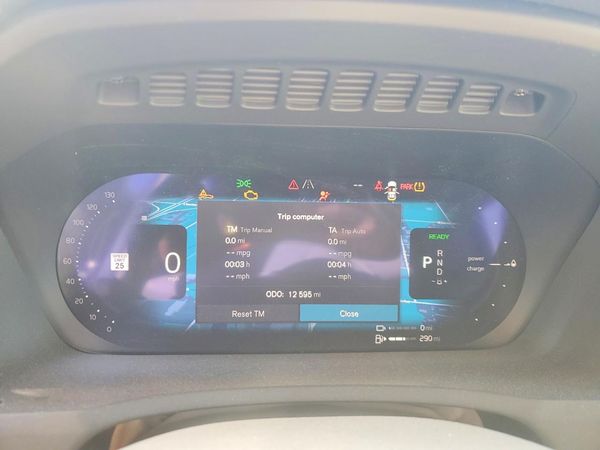 2025 VOLVO XC90 Ultra Bright