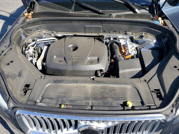 2025 VOLVO XC90 Ultra Bright