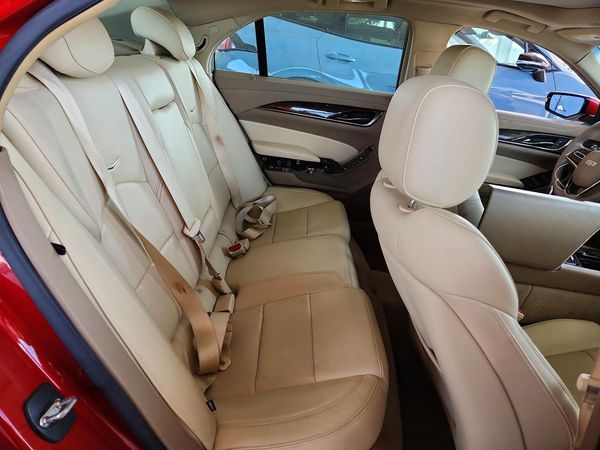 2016 CADILLAC CTS Luxury